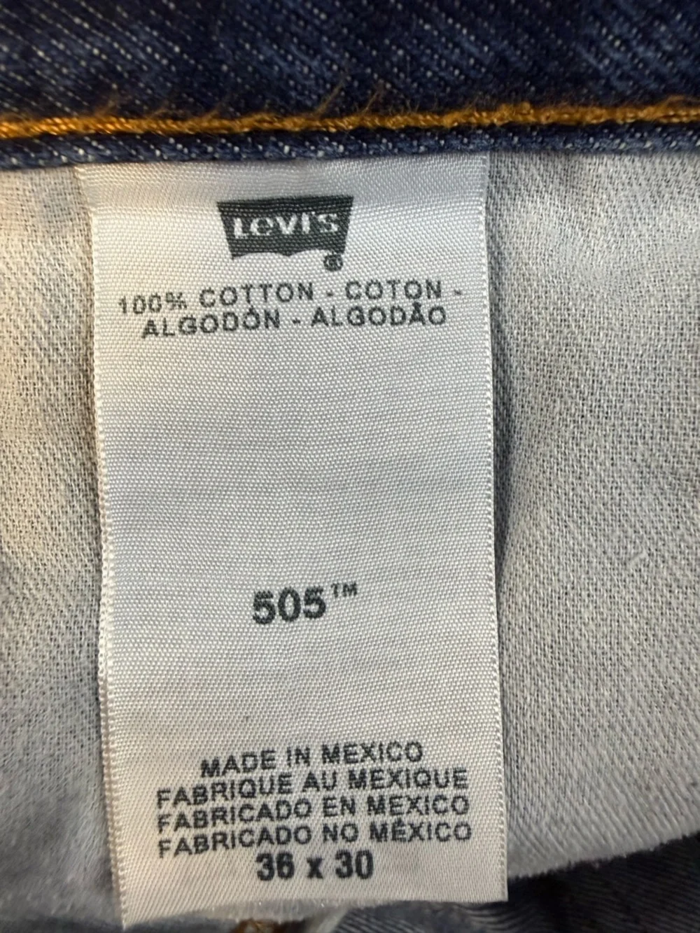 Levi’s 505 Jeans Men’s 36x30 Straight Leg Medium Wash Classic Red Tab